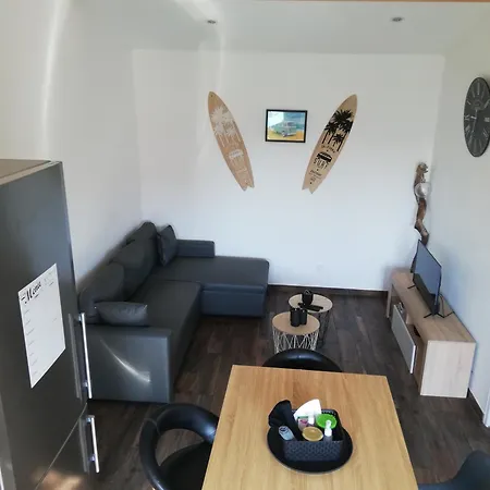 Petite Maison Neuve Proche Du *